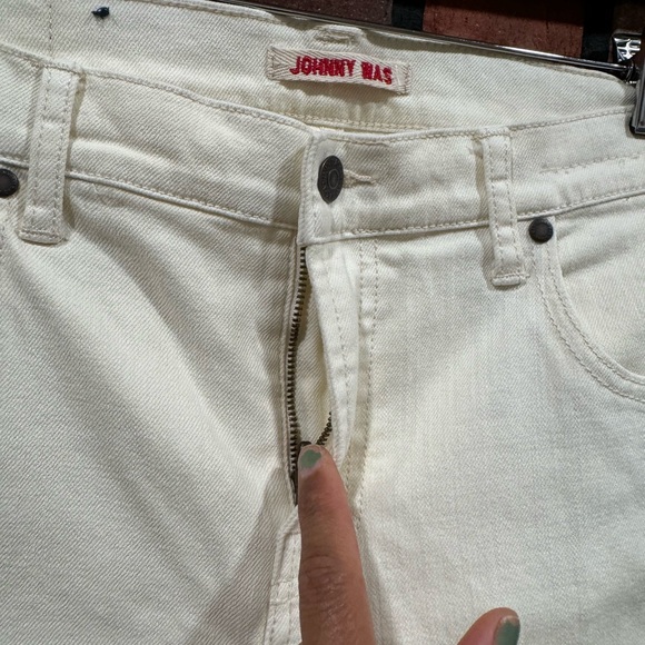 Jonny was DREAMER PATCHWORK CROPPED BOYFRIEND JEAN IN WHITE - Picture 9 of 14